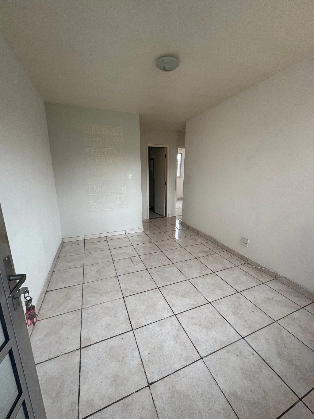 2-bedroom apartment with 1 bathroom and 1 parking spot — photo 6