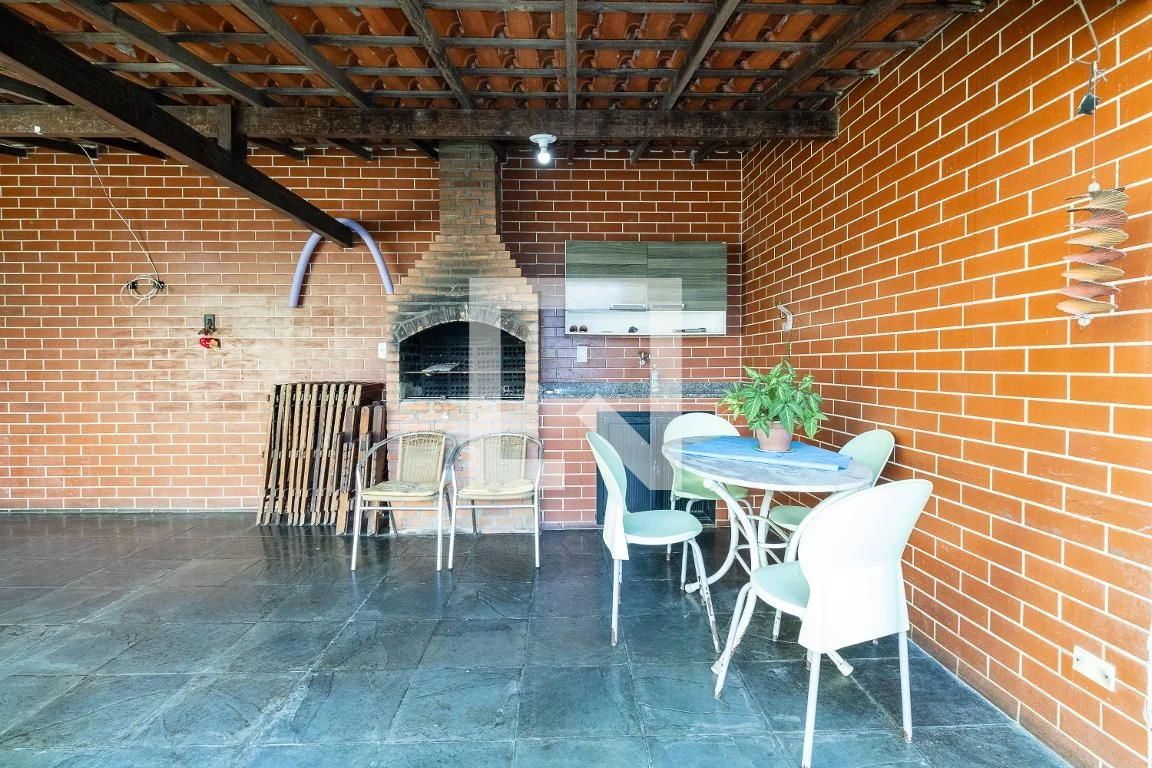 Casa de 2 andares com 238 m², 3 quartos e jardim — photo 70