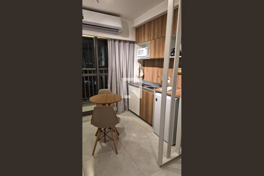 Studio mobiliado de 30 m² com 1 quarto e 1 banheiro — photo 10
