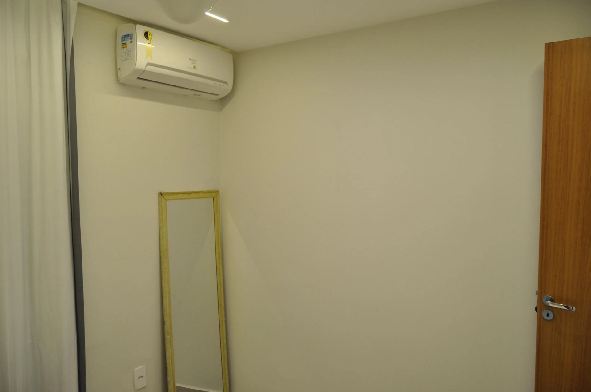 Furnished apartment, 37 m², with a mountain view — photo 23
