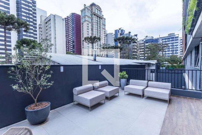 Furnished studio, 24 m², with floor-to-ceiling windows — photo 7