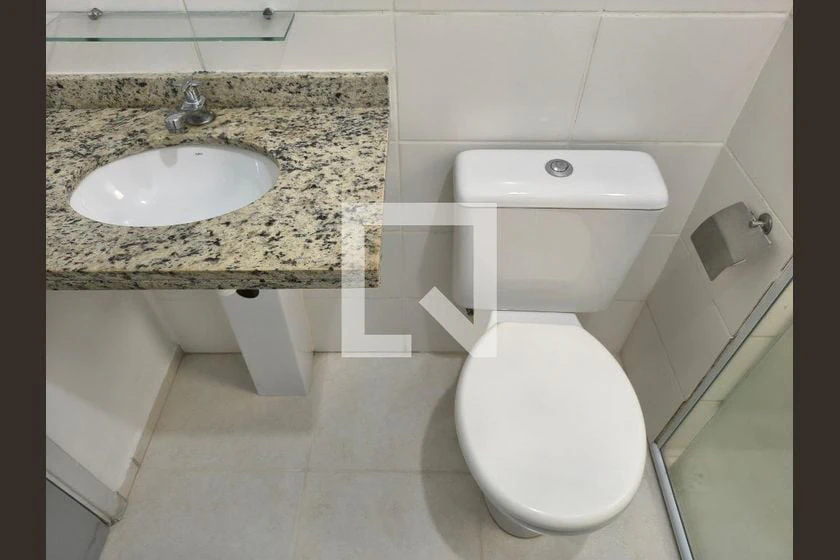 Apartment, 50 m², with wood or laminate floors — photo 18