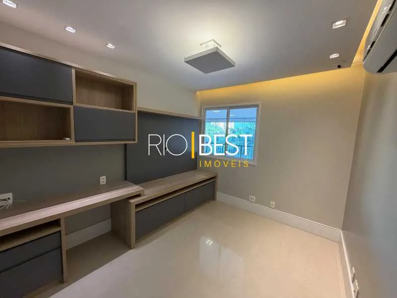 Apartment with 3 bedrooms and 4 bathrooms — photo 5
