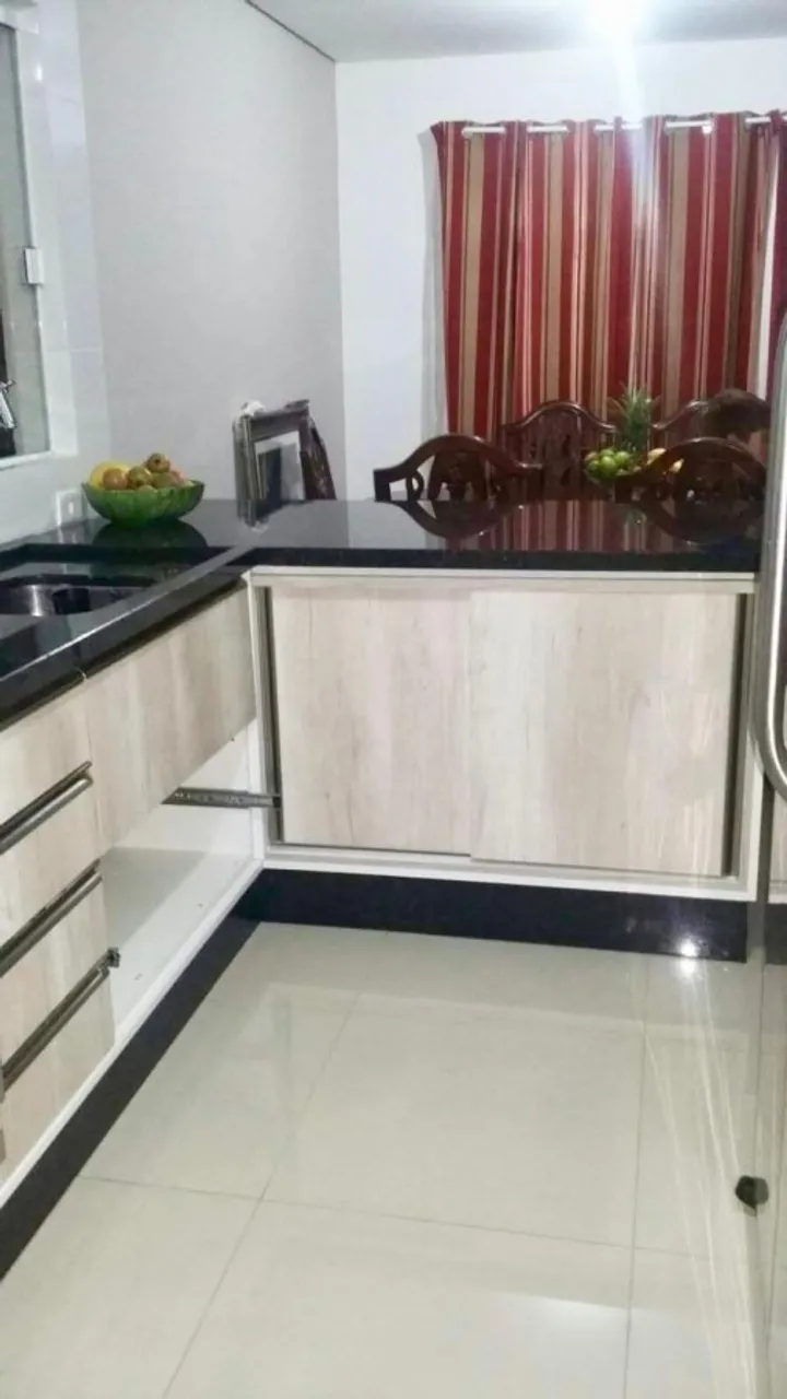 Rental house with 3 bedrooms and an open-plan kitchen — photo 2