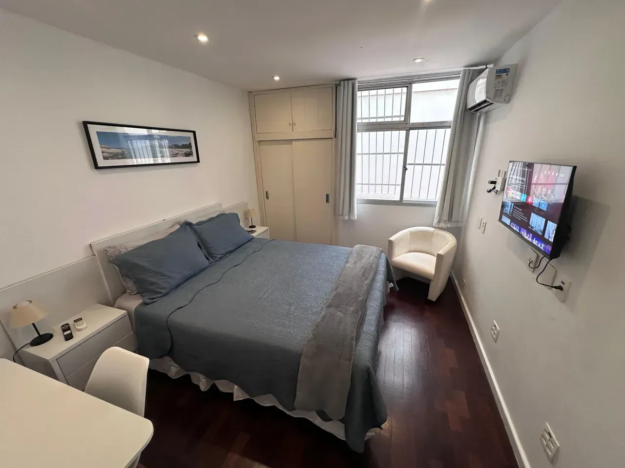 Rental apartment with 3 bedrooms and 170 m² — photo 28