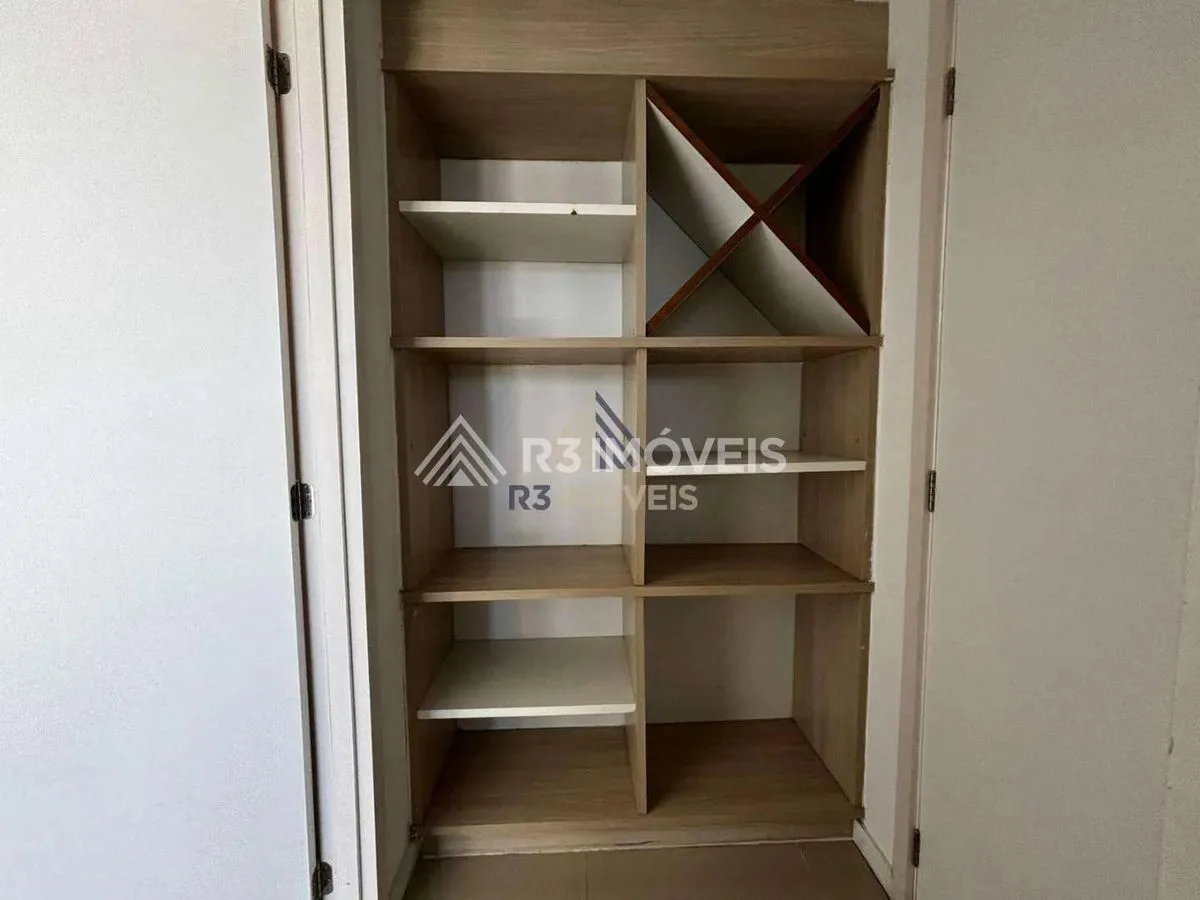 Duplex penthouse with 4 bedrooms and built-in closets — photo 26