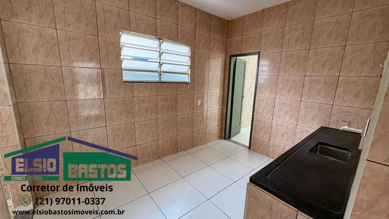 2-bedroom house with a garden — photo 4