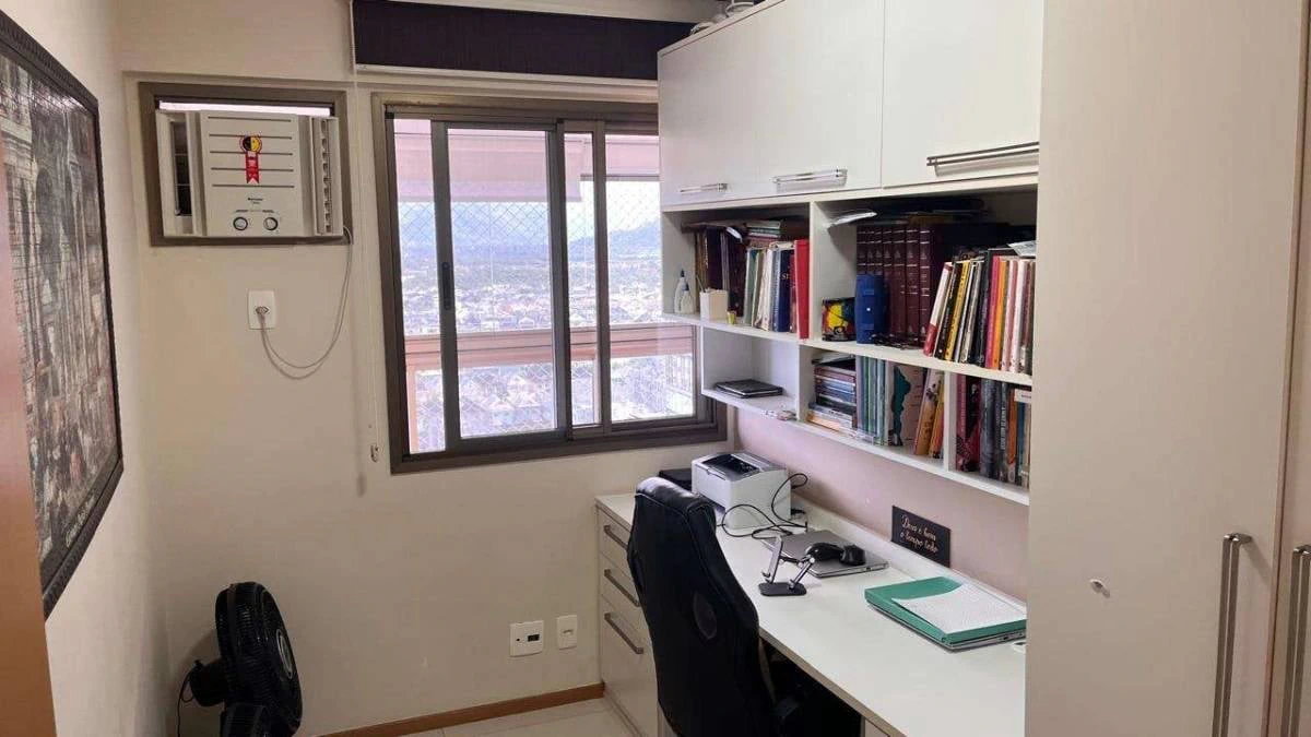 Mountain view in a 3-bedroom apartment, 81 m² — photo 9