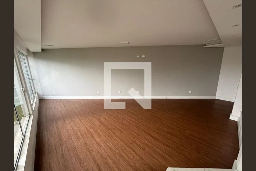 Unfurnished house with 3 bedrooms and private garden — photo 8