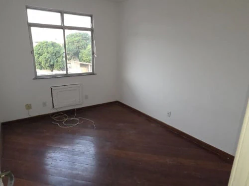 1-bedroom apartment with a separate kitchen and balcony — photo 5