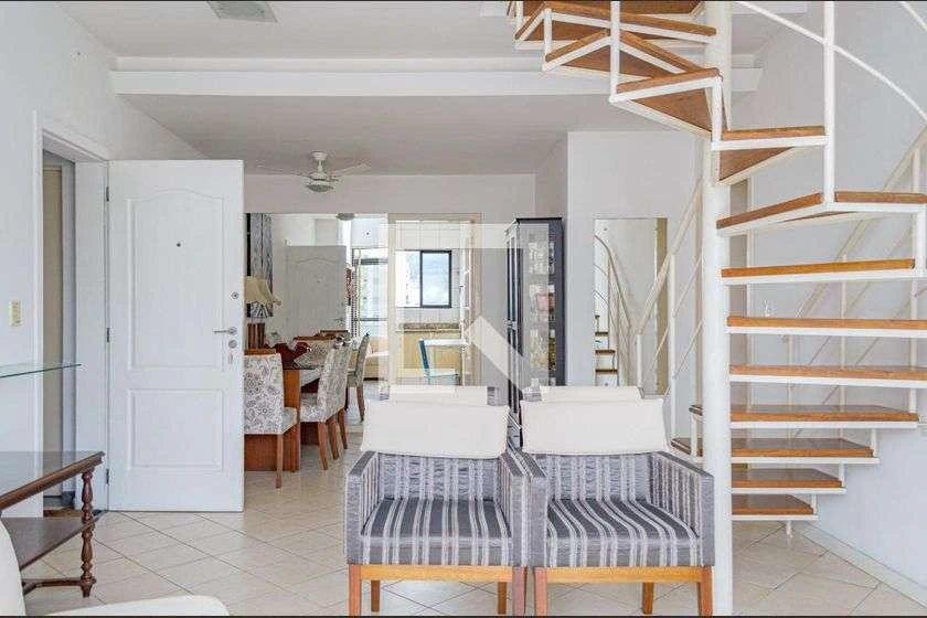 Apartment with 3 bedrooms, 1 en-suite and private garden — photo 4