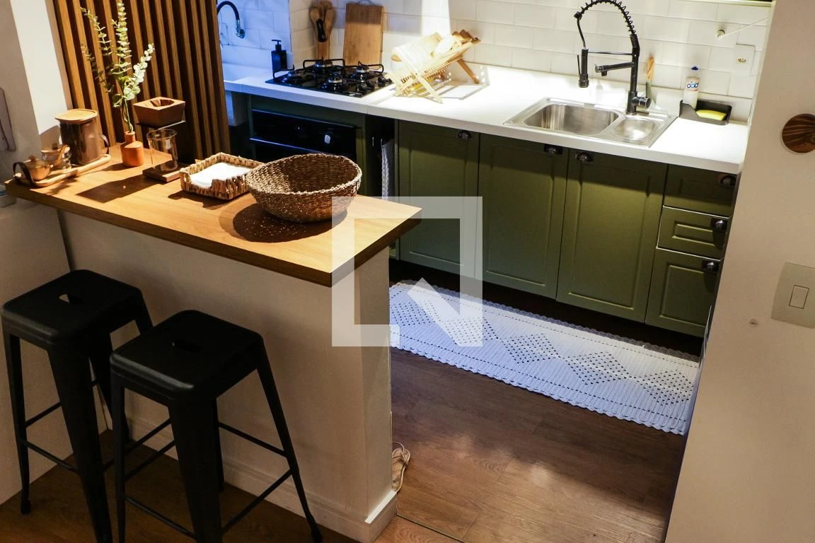 Furnished apartment, 78 m², with a walk-in closet — photo 7