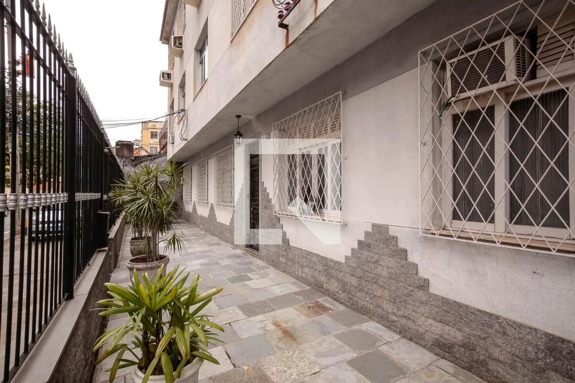 Apartment, 78 m², with wood or laminate floors — photo 10