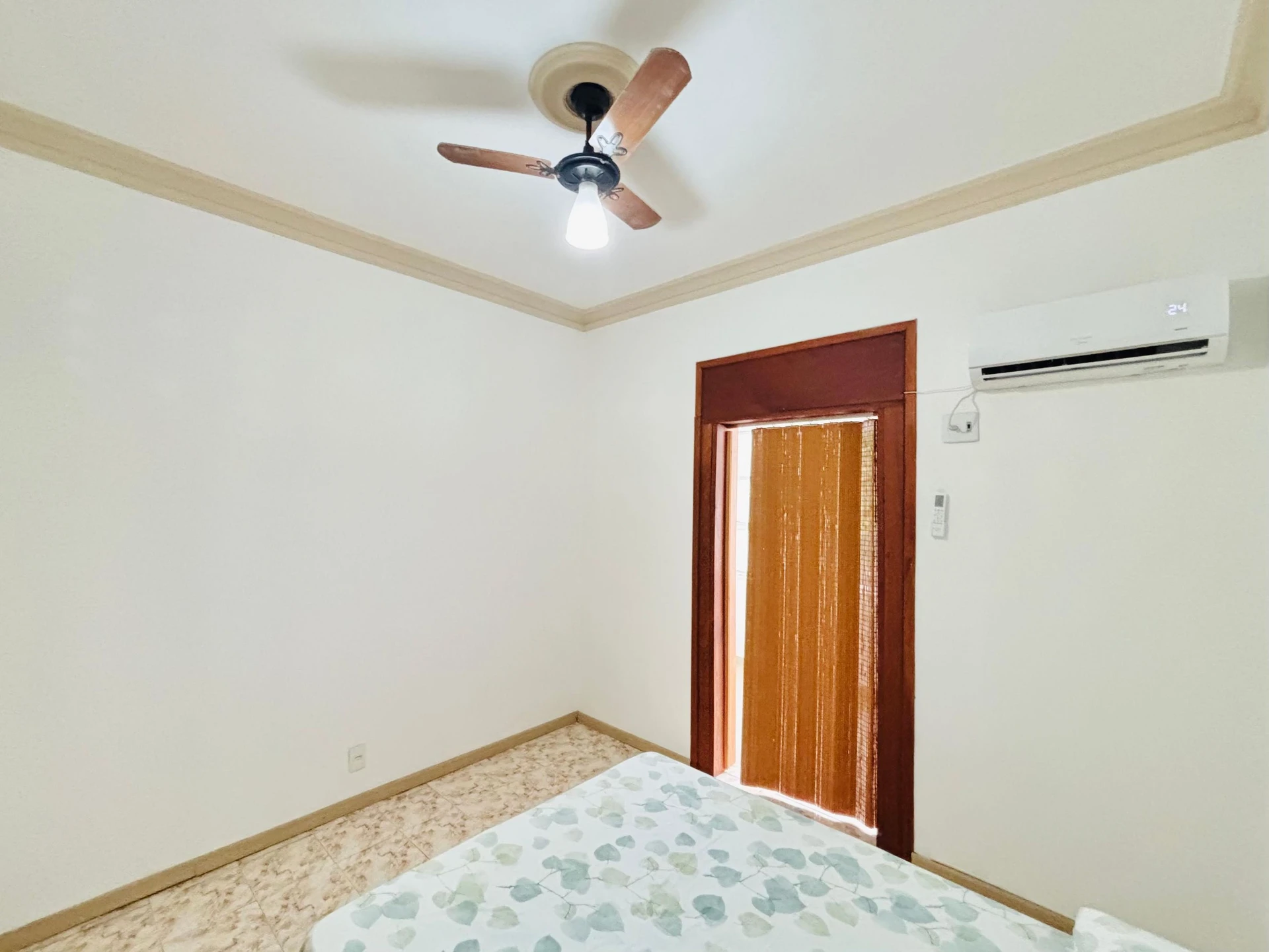 Apartamento mobiliado com 1 quarto e varanda — photo 3