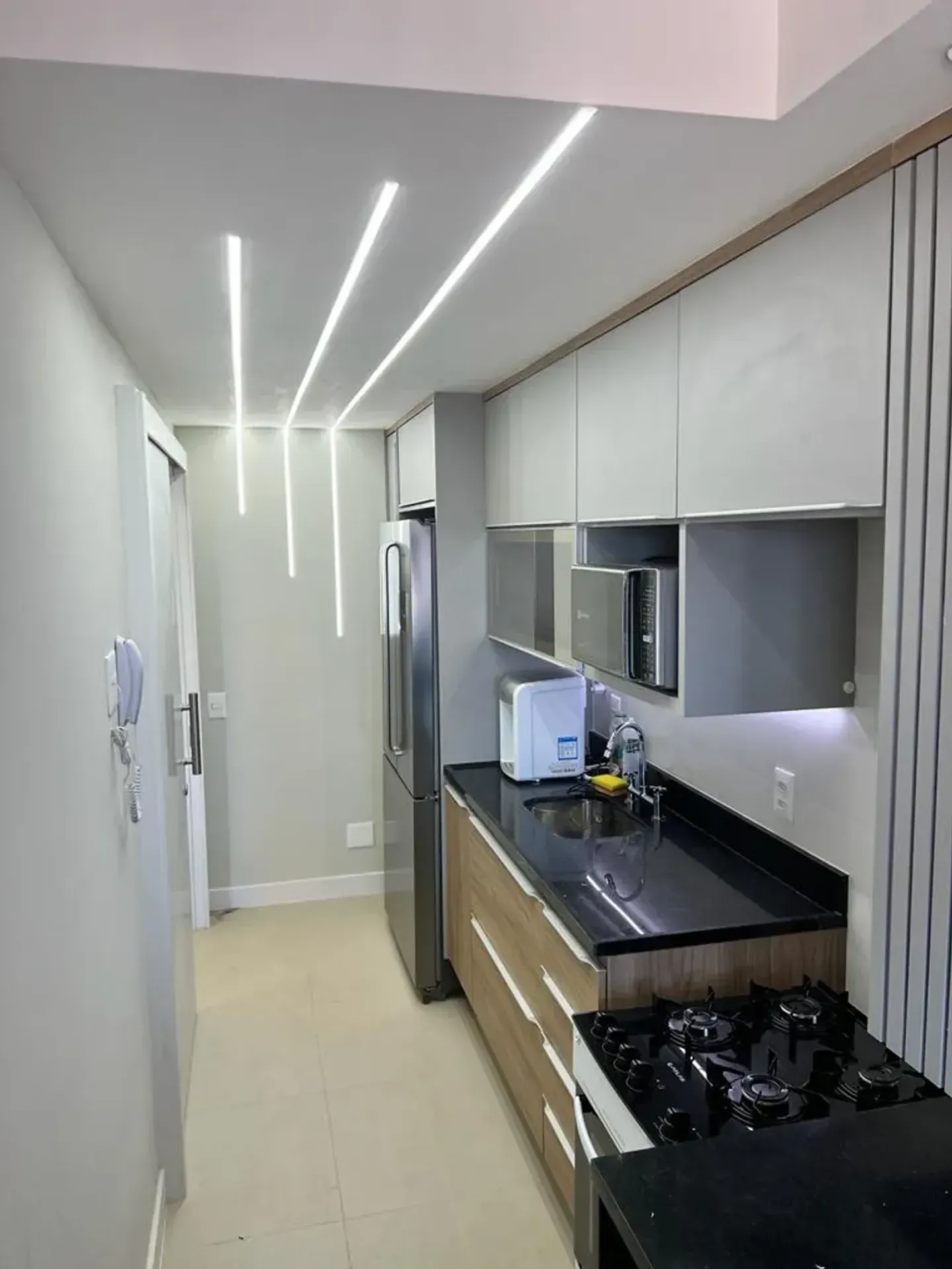 2-bedroom apartment with a water view in Rio de Janeiro — photo 6