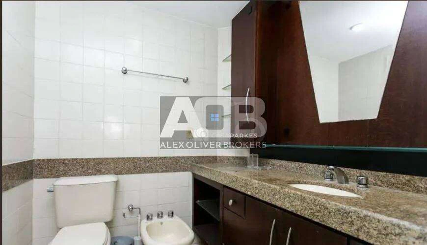200 m² apartment with 3 en-suite bedrooms and 5 baths — photo 9
