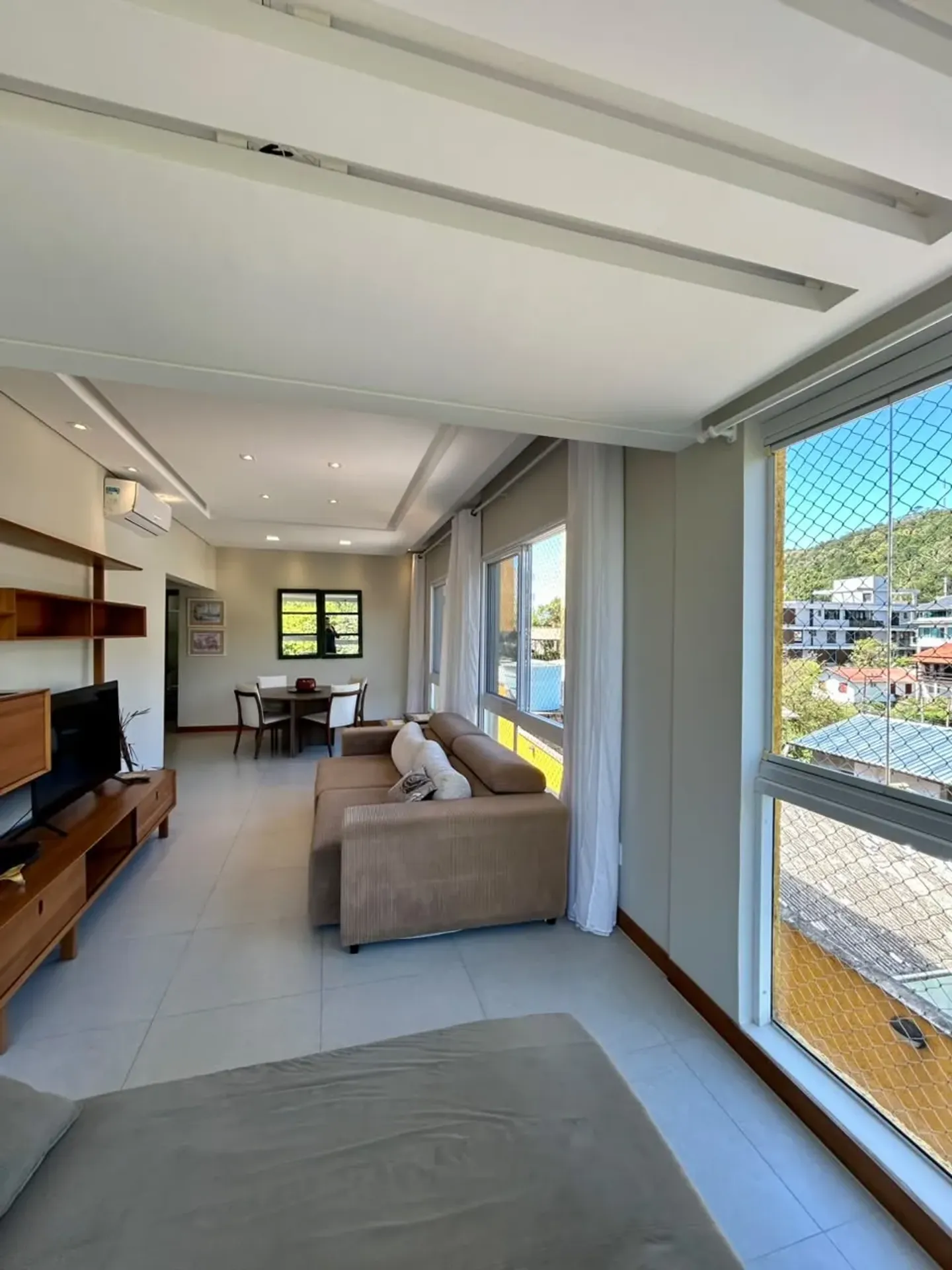 3-bedroom apartment with a washing machine — photo 15
