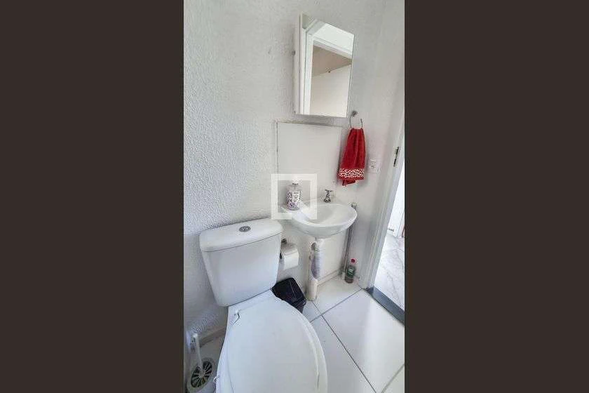 Квартира 40 м² з окремою кухнею та газовою плитою — photo 3