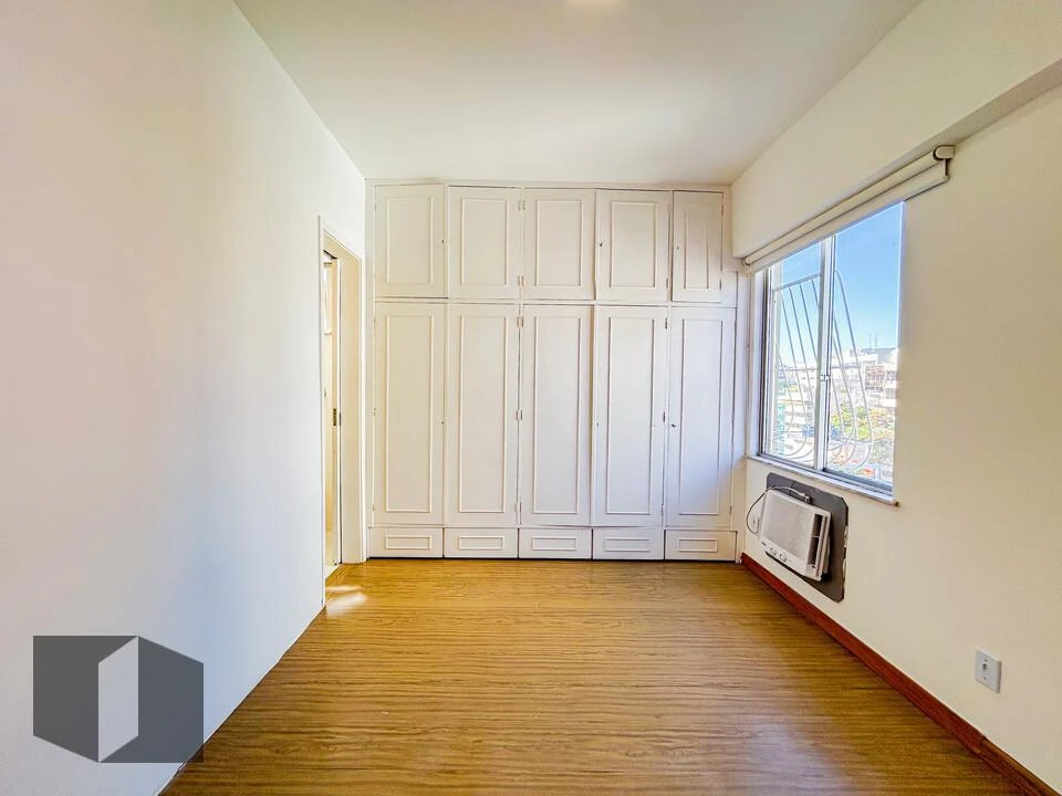 Apartment, 70 m², with wood or laminate floors — photo 5