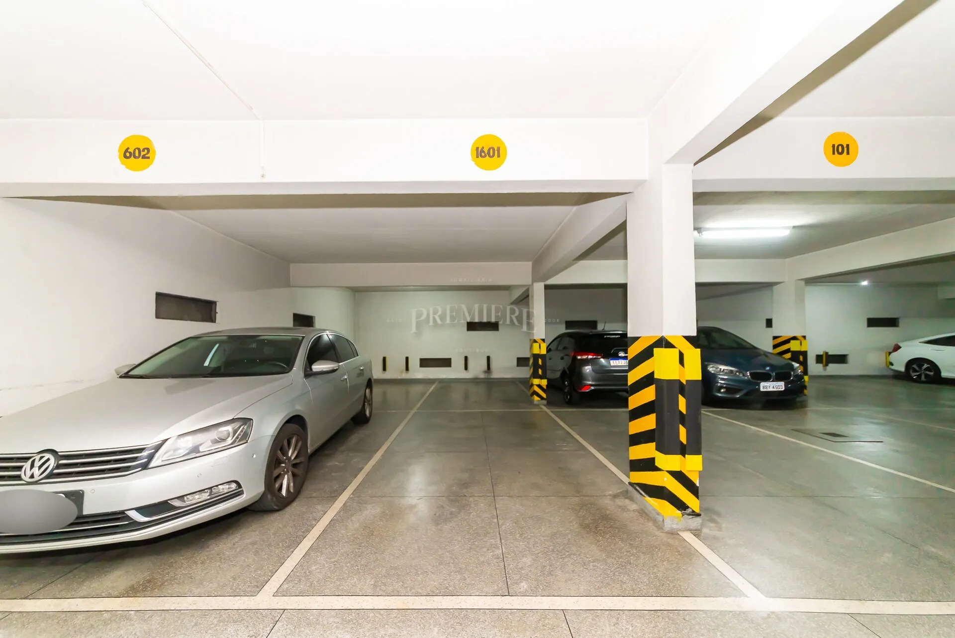 Apartamento de 4 dormitorios con balcón, 265 m² y 2 plazas — photo 31