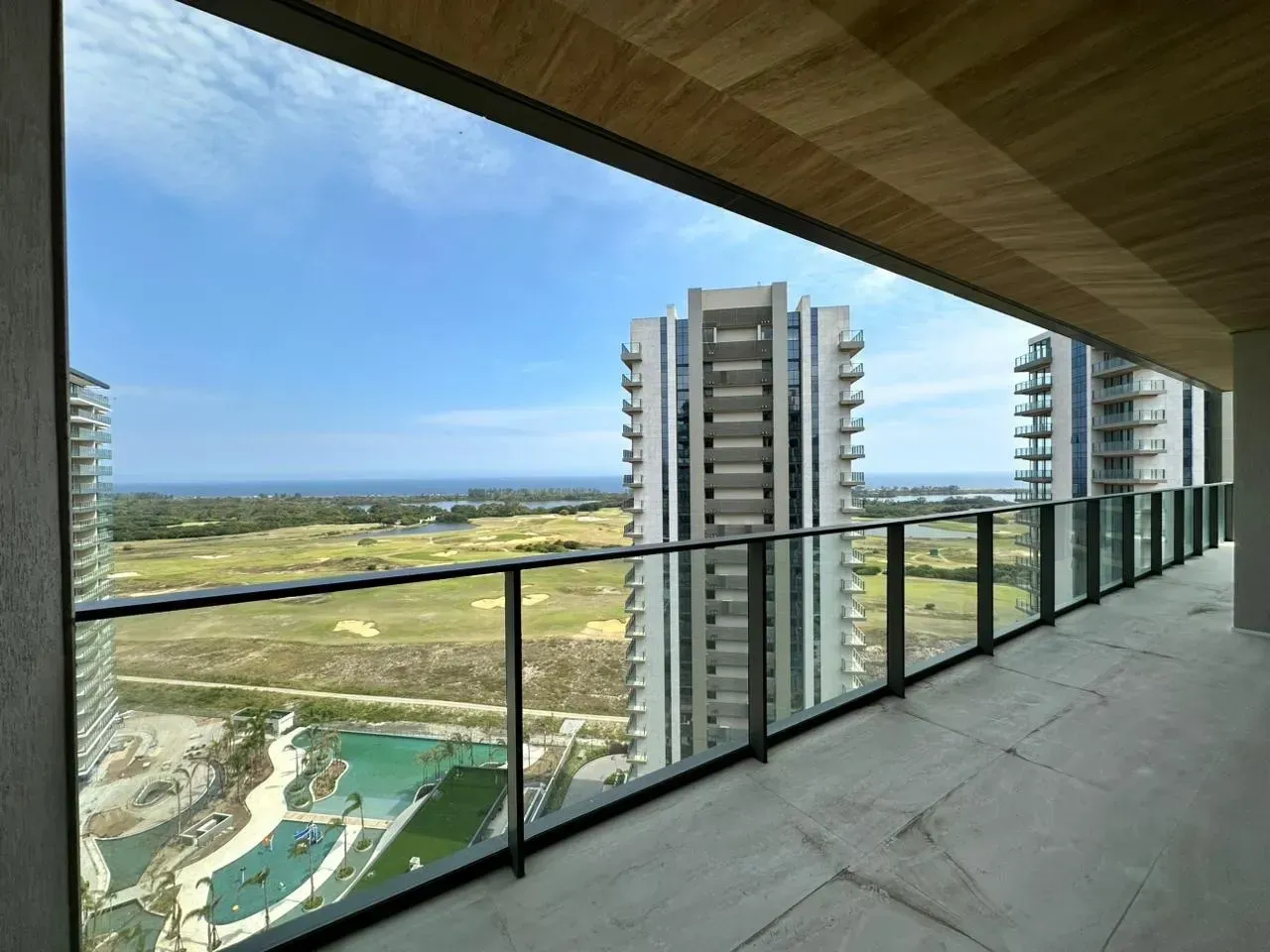 3-bedroom apartment with 6 bathrooms and 3 parking spots — photo 19