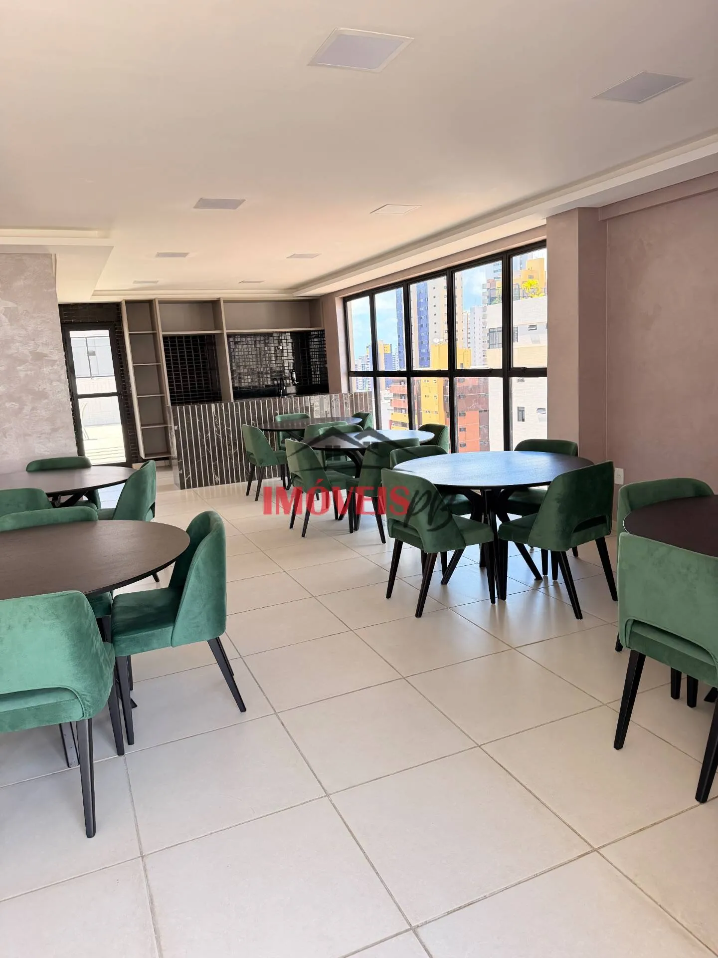 Apartamento de 3 quartos com suíte e varanda — photo 6