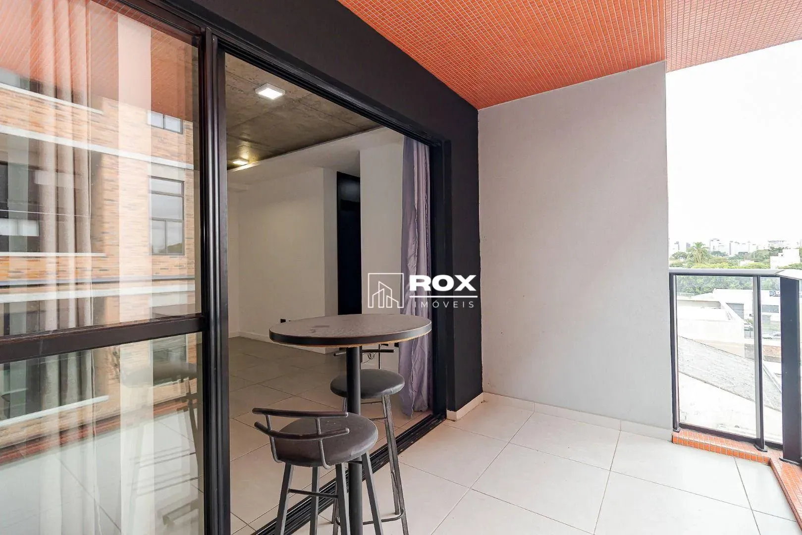 Apartamento de 2 dormitorios con balcón y parrilla — photo 22