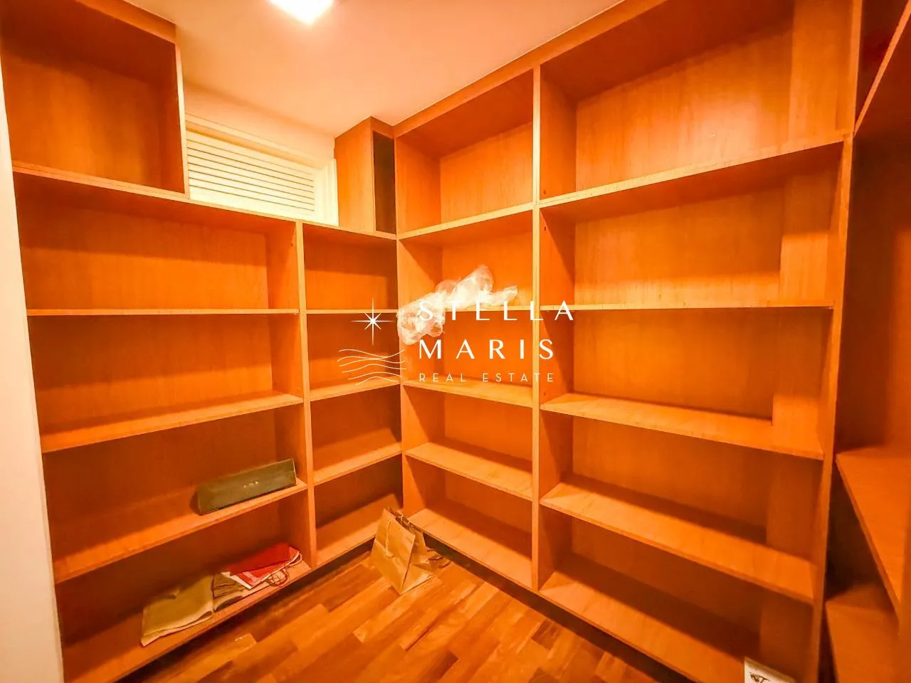 Apartamento com 3 quartos e cozinha a gás — photo 16