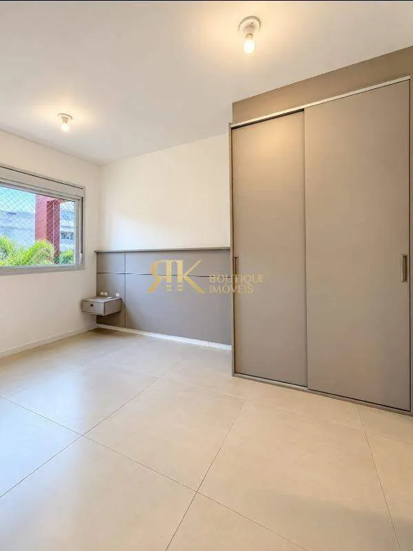 Apartment on the 1st floor with a water view — photo 10