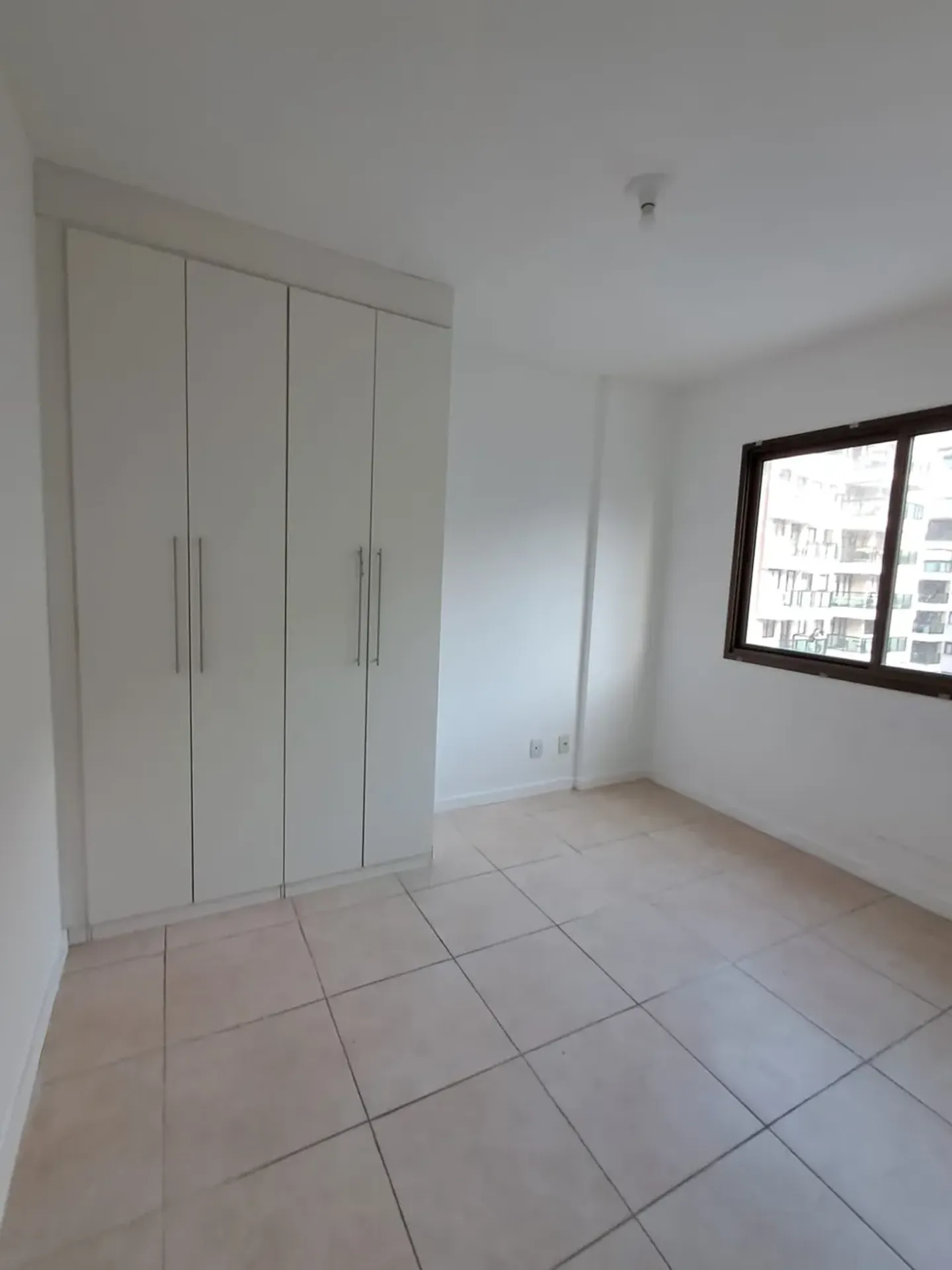 81 m² apartment with balcony and 3 bedrooms on the 5th floor — photo 8