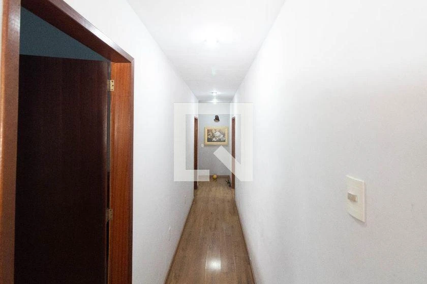Furnished house with 4 bedrooms and 290 m² — photo 21