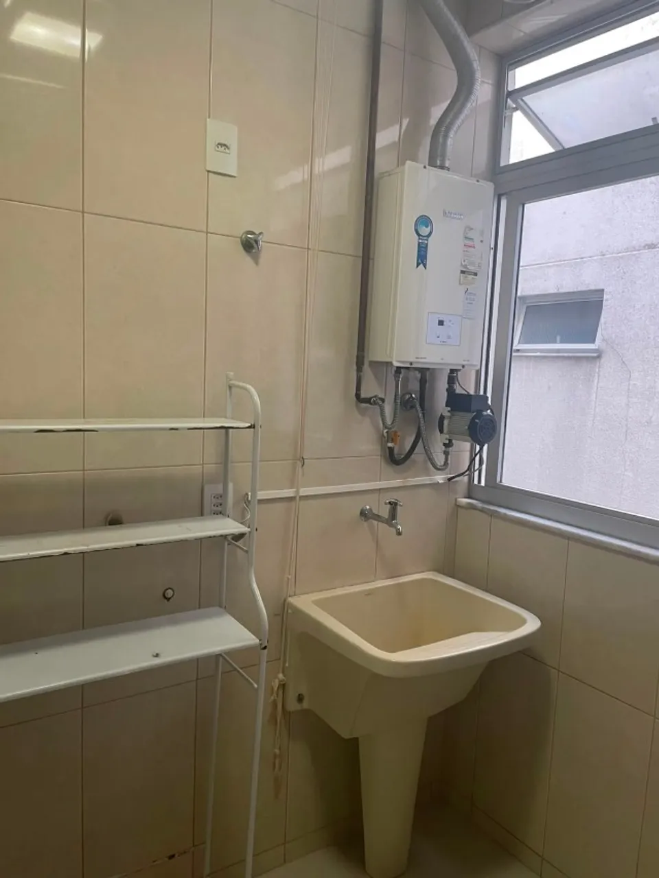 Apartamento com 3 quartos e dependência completa — photo 4