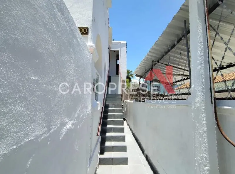 House with no parking, 2 bedrooms, 1 bathroom — photo 19