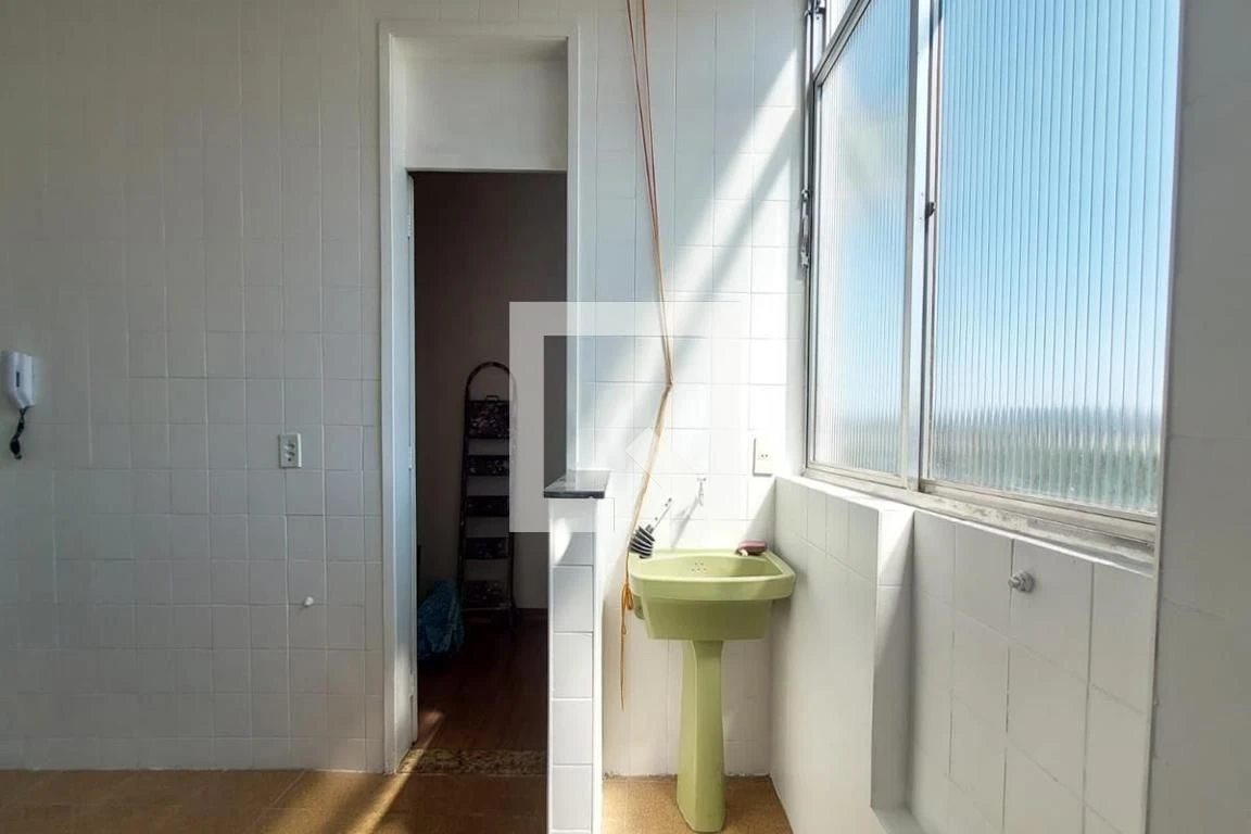 2-bedroom apartment in a building with a pool — photo 43