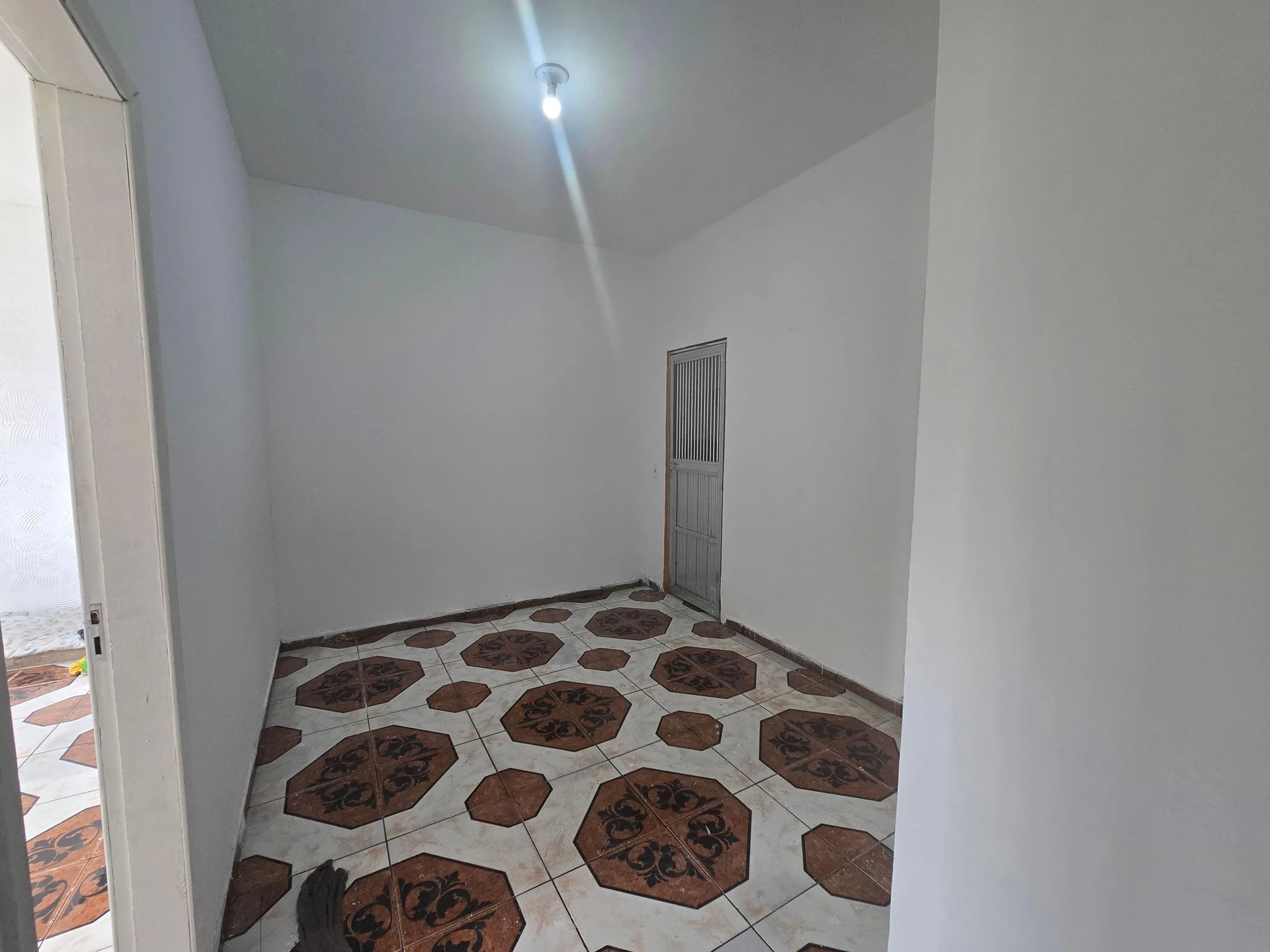 Квартира з 2 спальнями та відкритою кухнею — photo 12