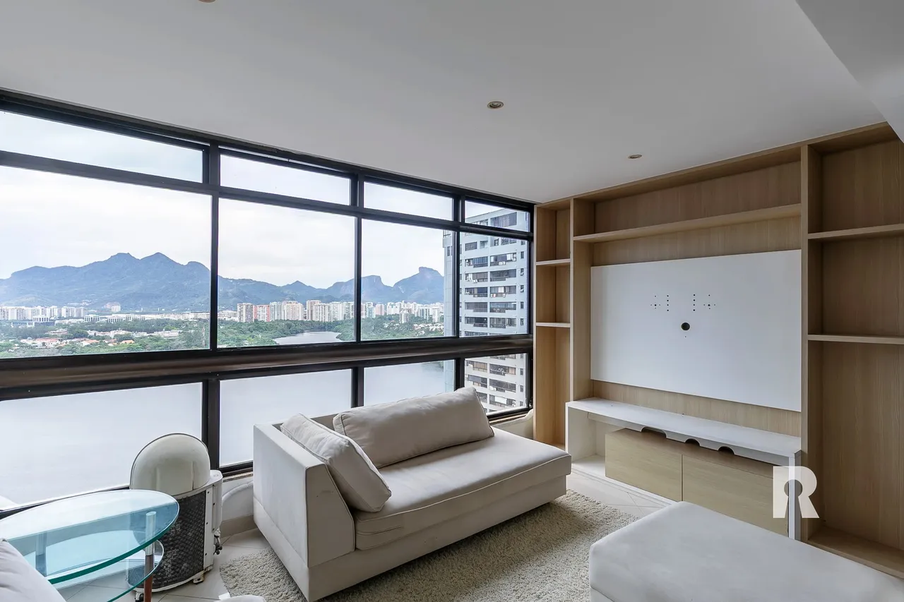 Furnished 1-bedroom apartment with open kitchen and 1 parking