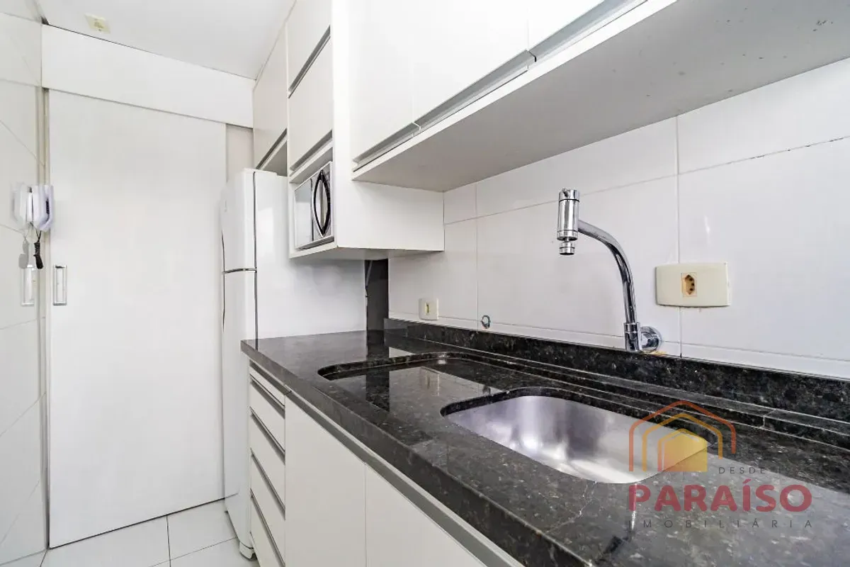 Furnished 2-bedroom apartment with 45 m² on the 11th floor — photo 4