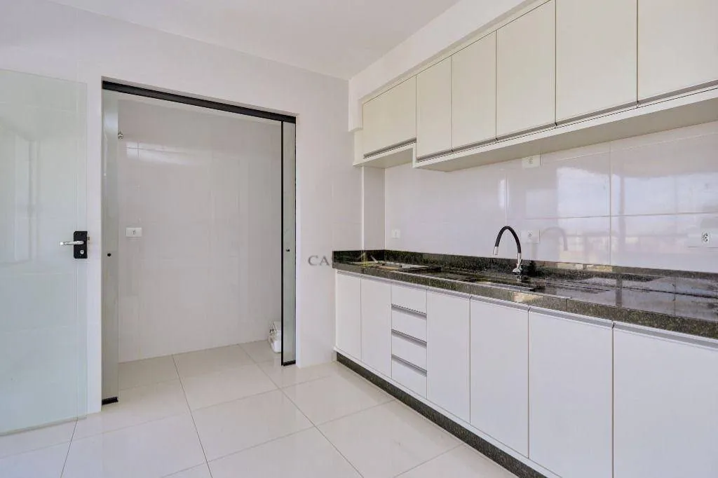 Apartamento com 2 quartos, varanda e 64 m² — photo 8