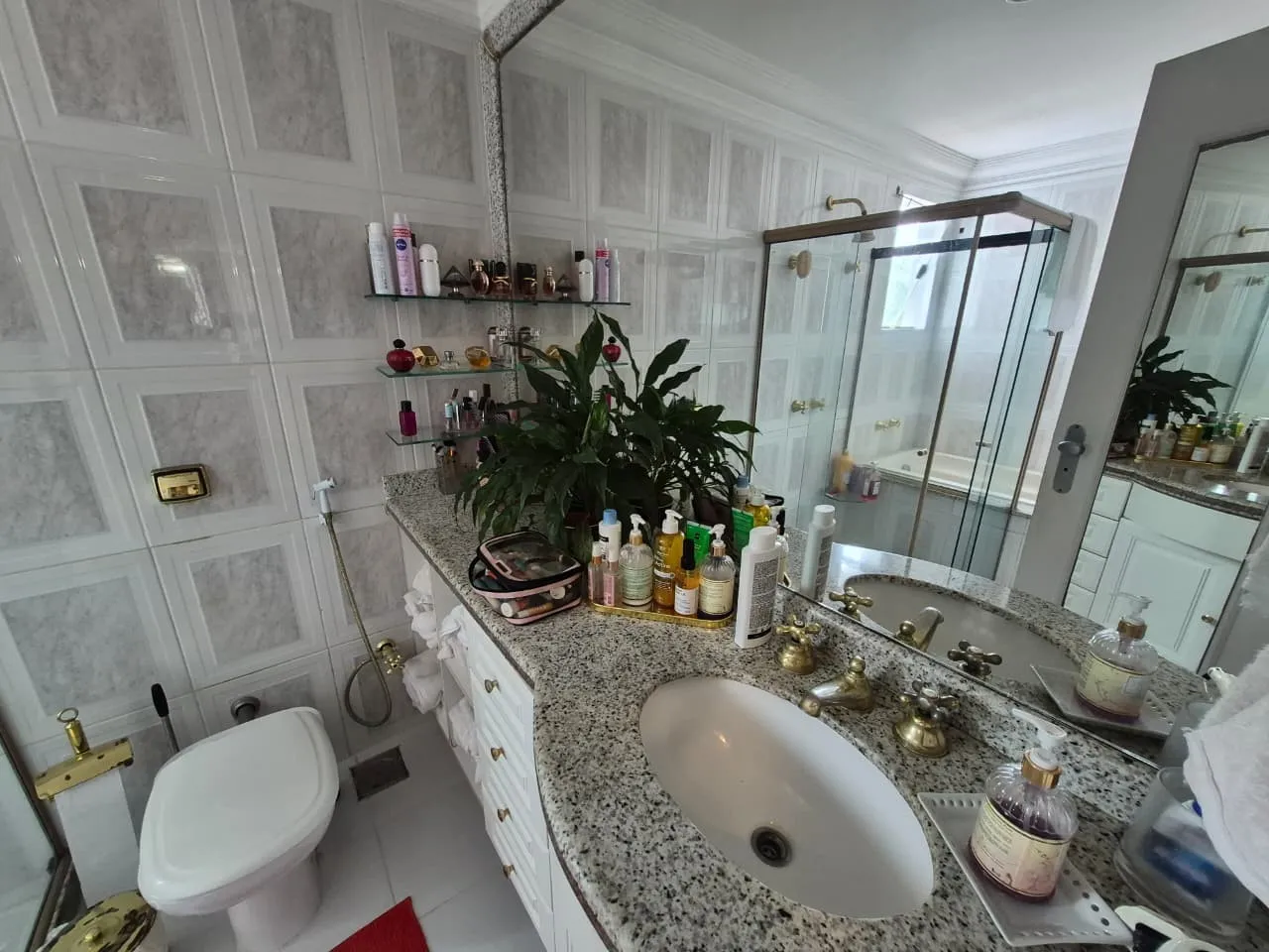 Furnished house for rent with 4 bedrooms and 5 bathrooms — photo 38