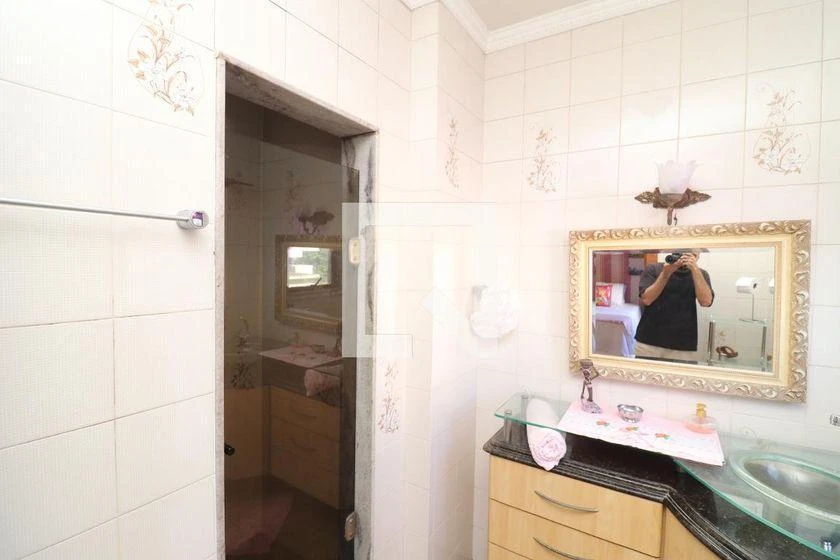 4-bedroom apartment with 350 m² and 4 parking spots — photo 34