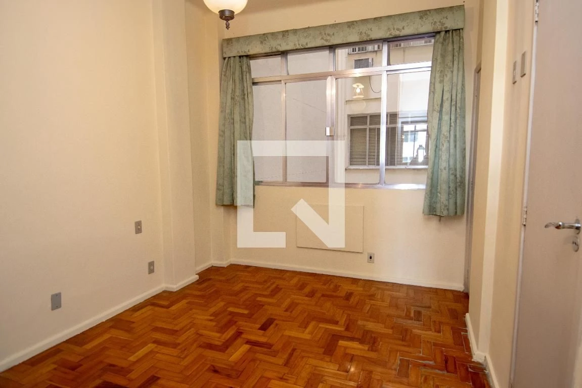 2-bedroom apartment with a private BBQ — photo 23