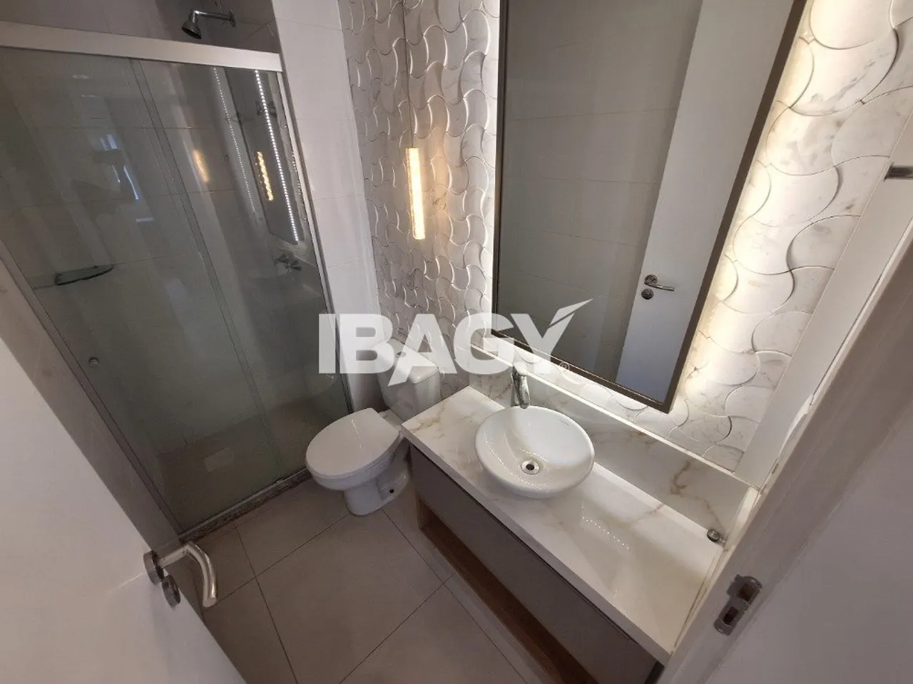 Furnished apartment, 75 m², with a washing machine — photo 17