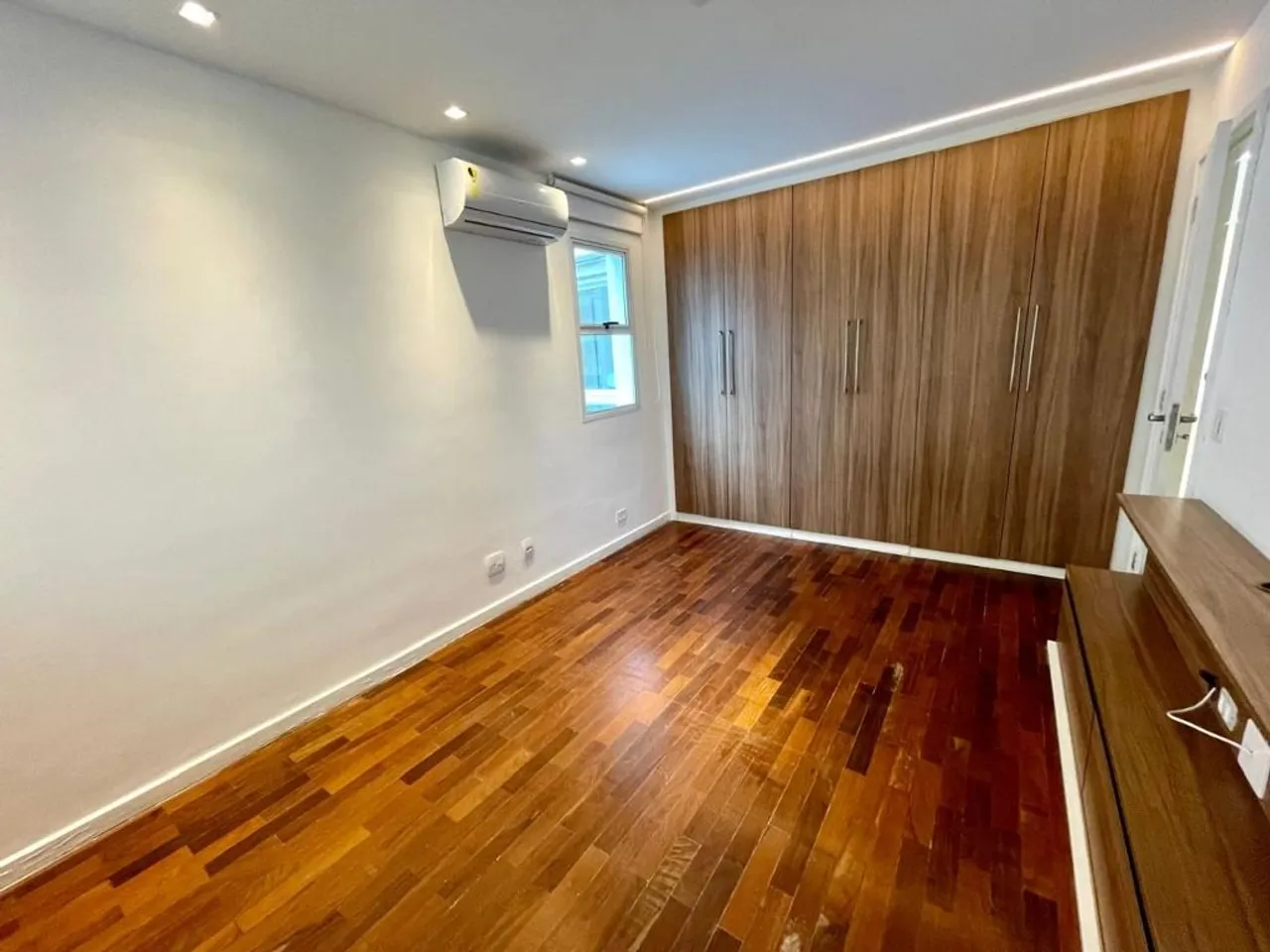 Apartamento com 2 dormitórios e 3 banheiros — photo 9