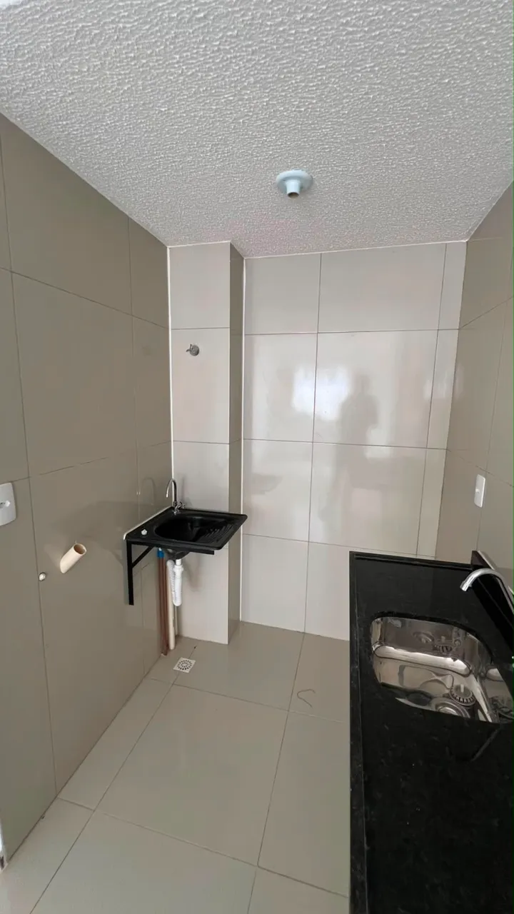 Unfurnished 2-bedroom apartment with a separate kitchen — photo 9