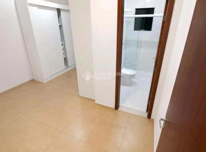 House with balcony and built-in grill plus 2 ensuite bedrooms — photo 7