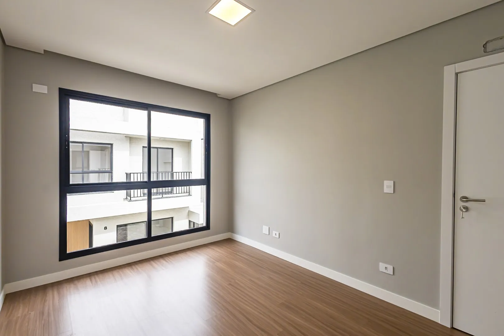 House with 3 bedrooms, 3 baths and 2 parking spots — photo 19