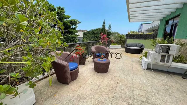 Unfurnished apartment with a closed kitchen and 5 bedrooms — photo 7