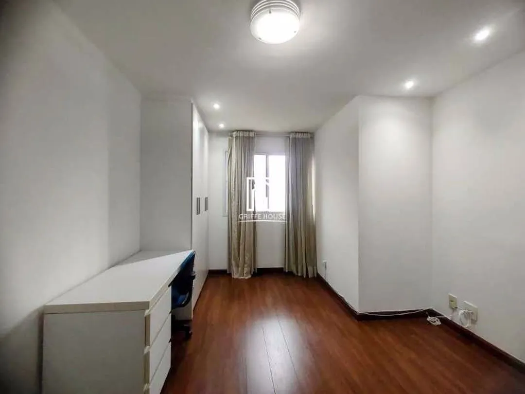 Квартира 134 м² с рабочим местом и грилем на балконе — photo 13