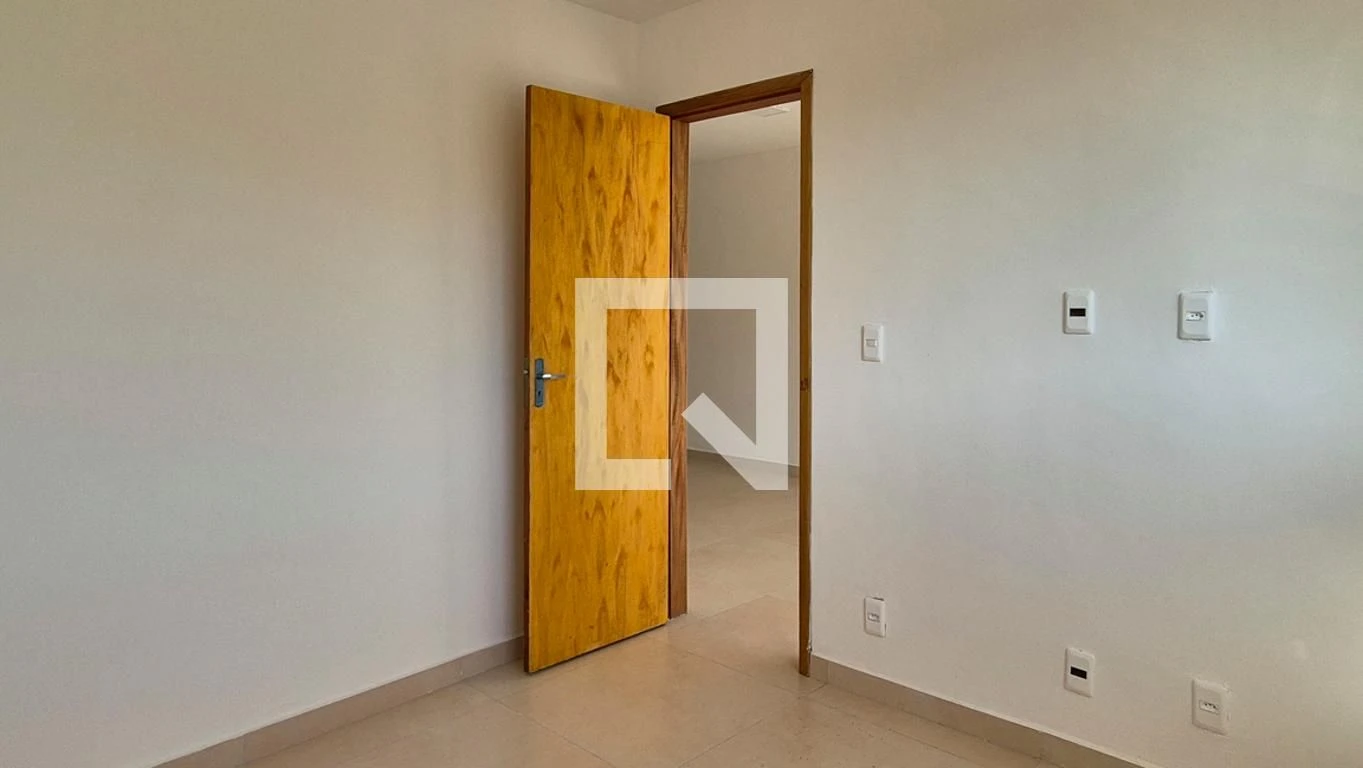 2-bedroom apartment with balcony and mountain view — photo 18