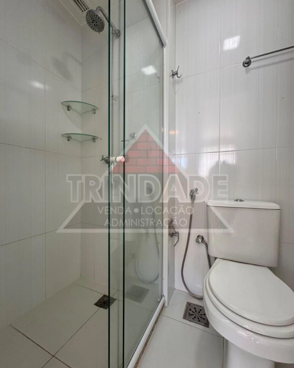 Квартира 229 м² с грилем на балконе и застеклённым балконом — photo 12